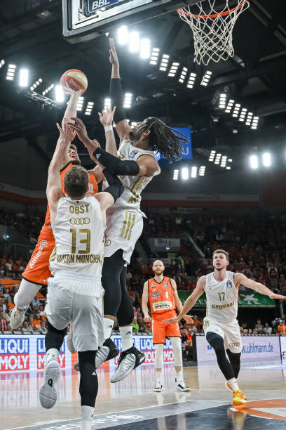 津津乐道 津津乐道